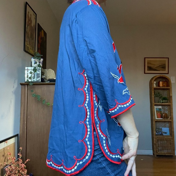 Vintage 1960s Embroidered Shirt - Picture 5 of 10